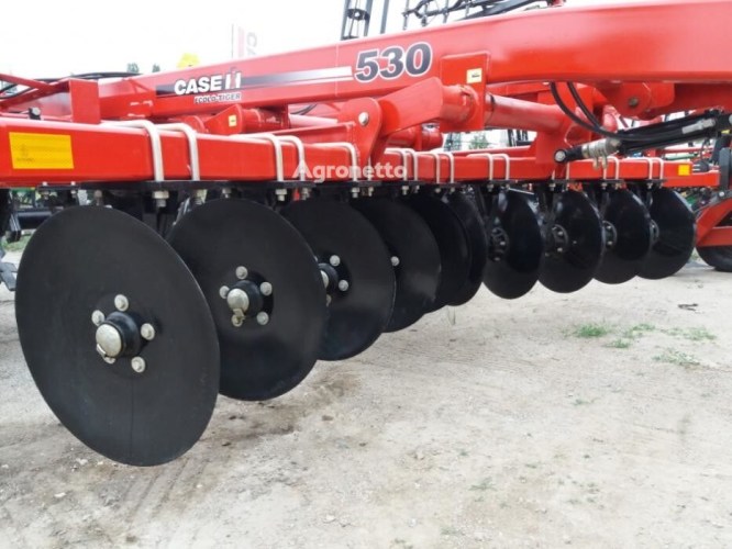 Глибокорозпушувач Case IH Ecolo tiger-530