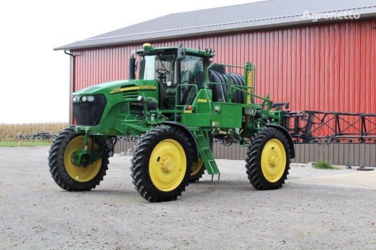 Обприскувач самохідний John Deere 4730
